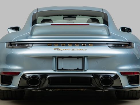 Used 2023 Porsche 911 Sport Classic Coupe RWD image 10
