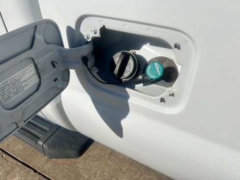 Used 2014 Ford F250 image 20