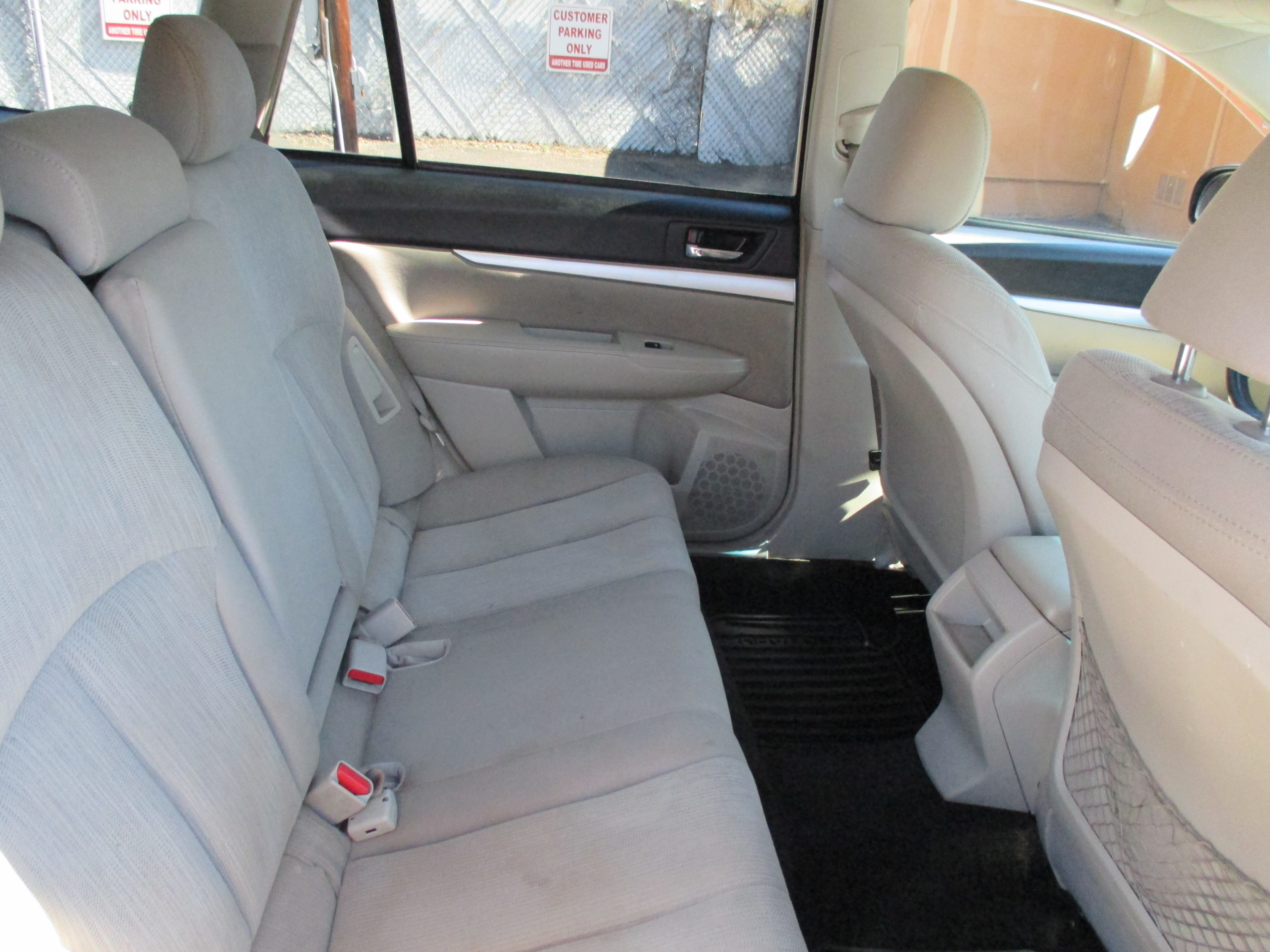Used 2012 Subaru Outback 2.5i Limited AWD/4WD image 13