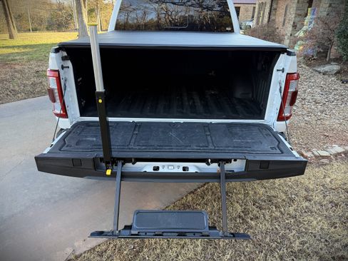 Used 2021 Ford F150 Limited image 18