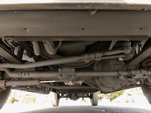 Used 2001 Ford F350 XLT image 82