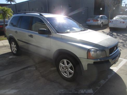 Used 2005 Volvo XC90 2.5T image 7