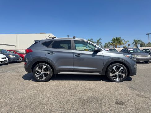 Used 2017 Hyundai Tucson FWD image 10