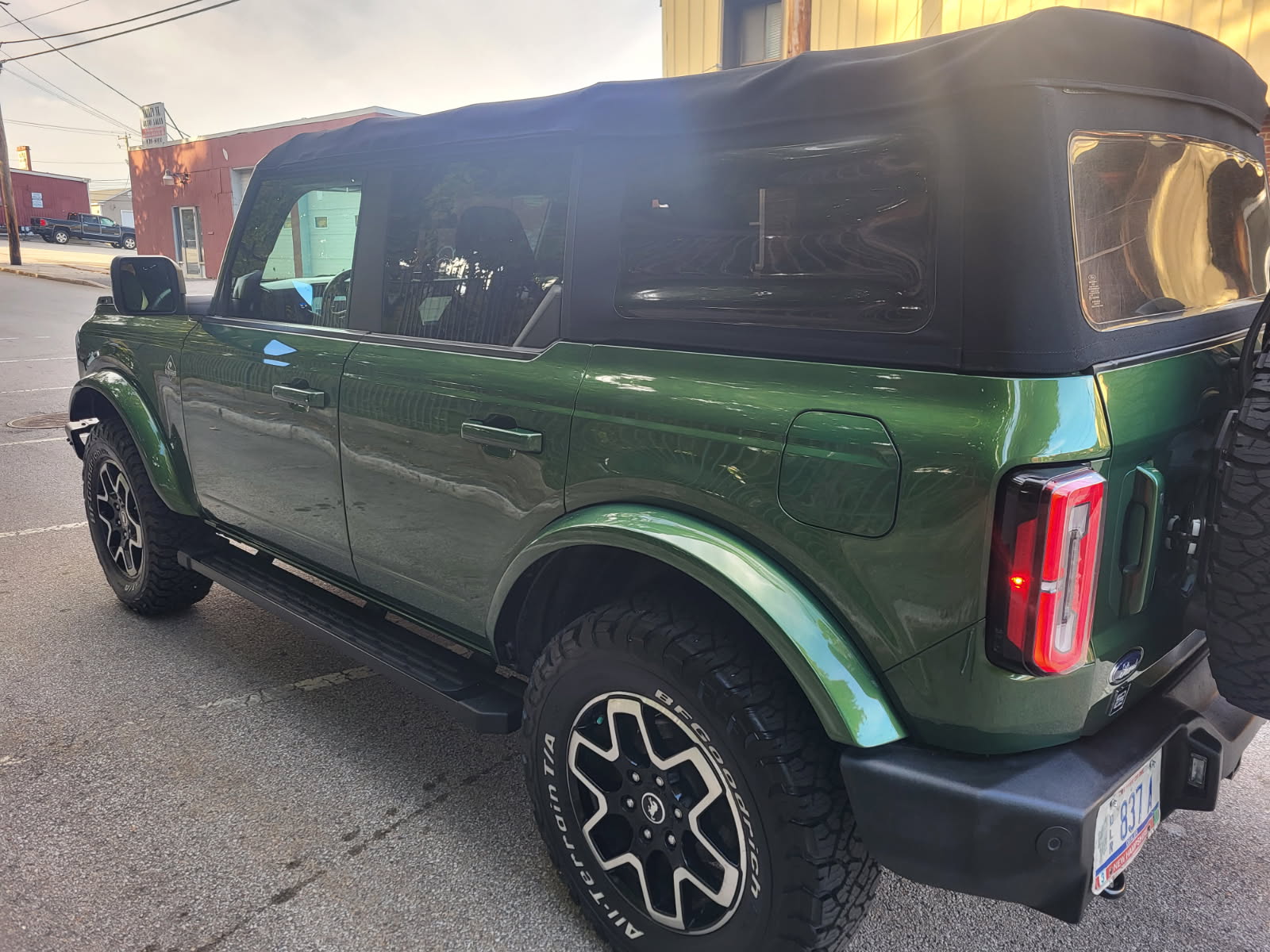 Used 2022 Ford Bronco Outer Banks AWD/4WD image 8