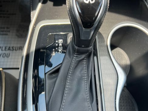 Used 2017 INFINITI QX60 Luxe FWD image 13