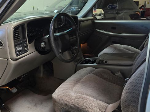 Used 1999 Chevrolet Silverado 1500 LS image 12