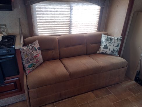 Used 2011 Ford E-450 and Econoline 450 image 31