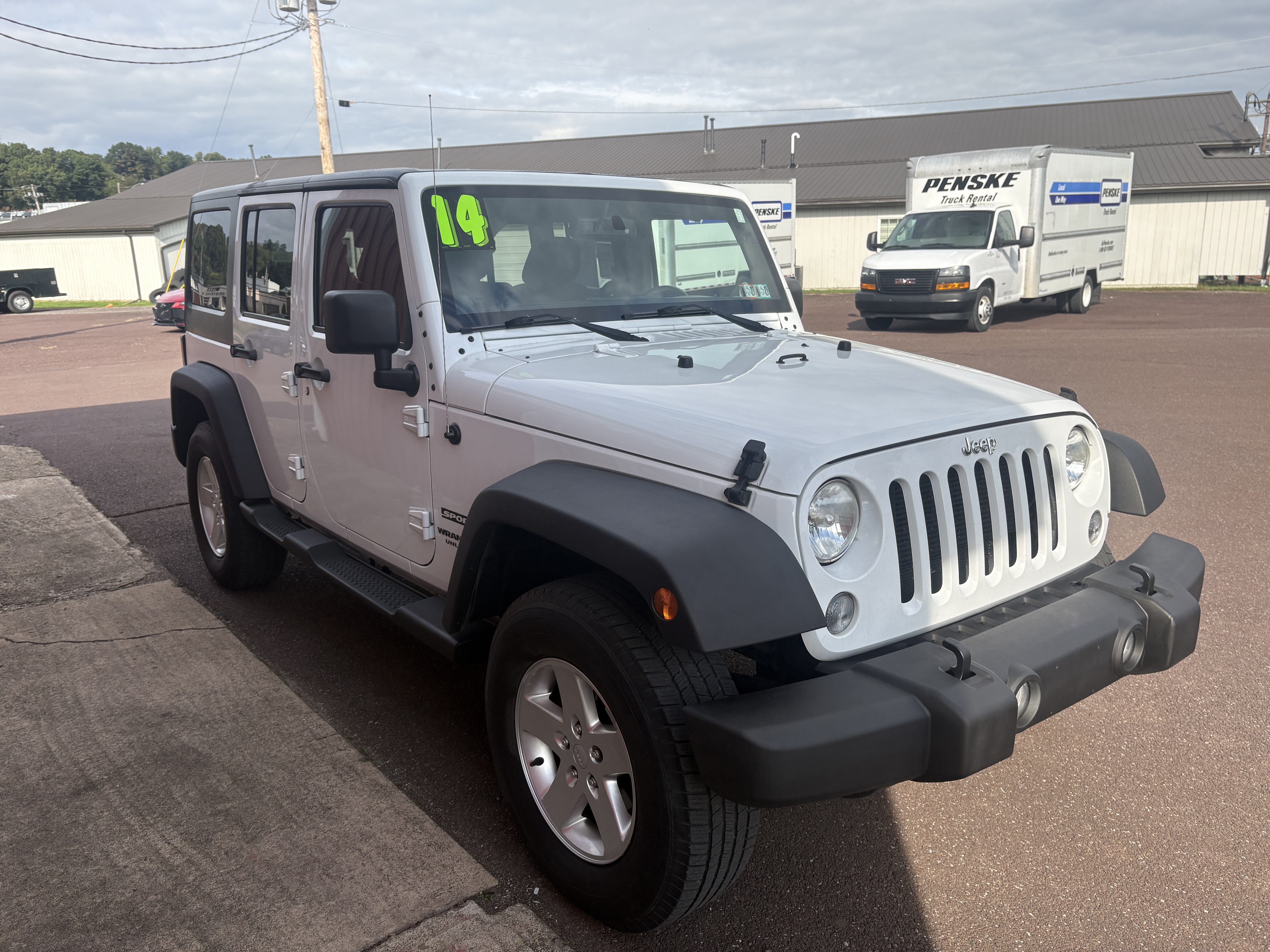 Used 2014 Jeep Wrangler 4WD Unlimited Sport image 3