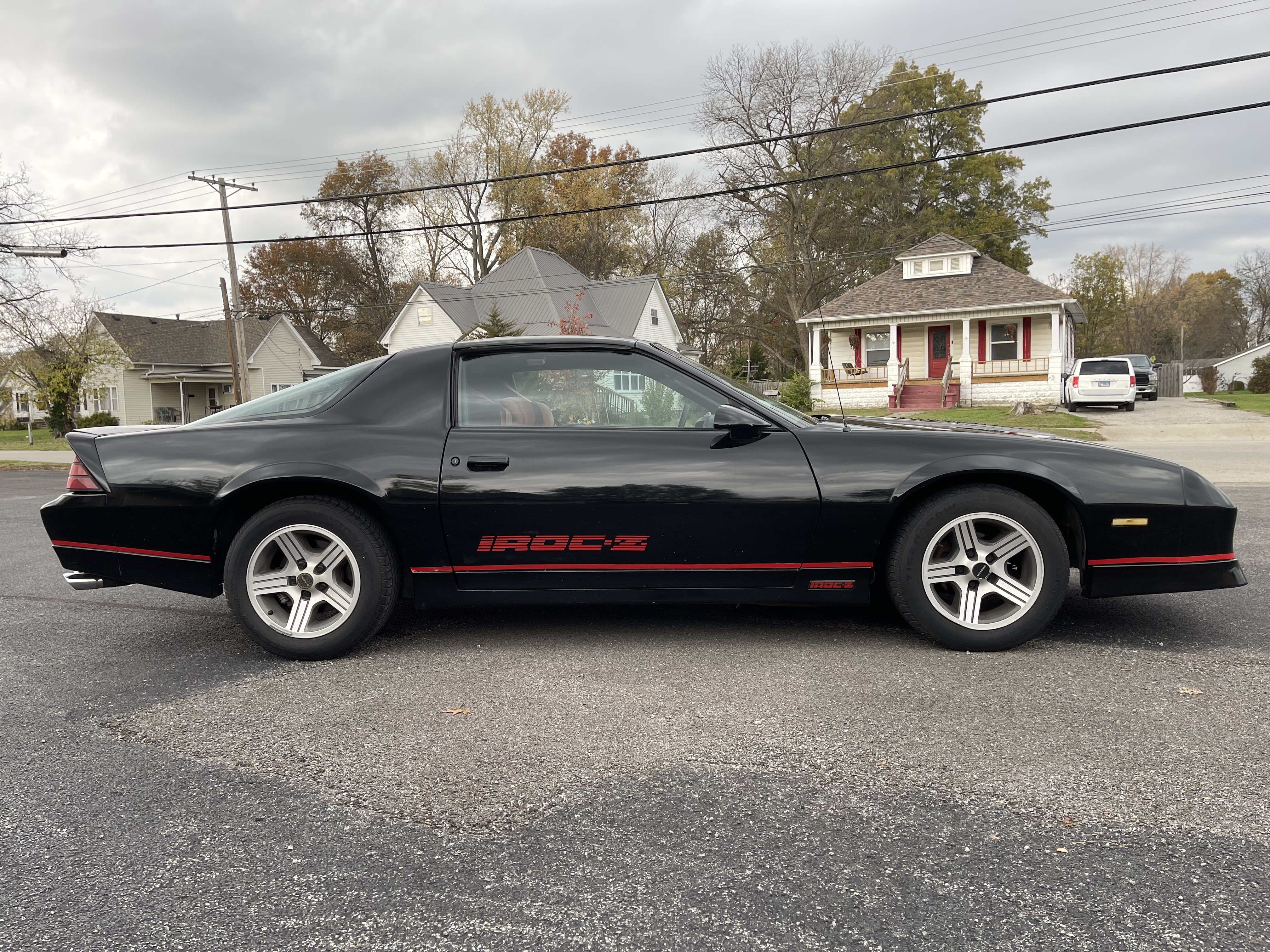Used 1989 Chevrolet Camaro IROC-Z RWD image 24