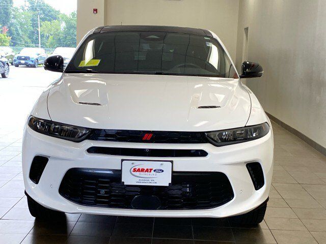Used 2023 Dodge Hornet GT Plus AWD/4WD image 3