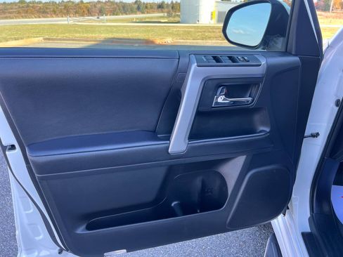 Used 2022 Toyota 4Runner TRD Sport image 24