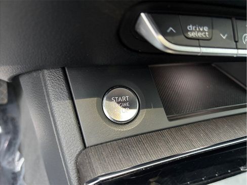 Used 2023 Audi Q5 2.0T Premium image 29