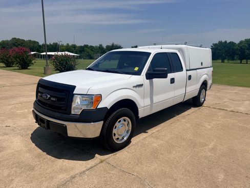 Used 2014 Ford F150 4x4 Regular Cab XL image 1