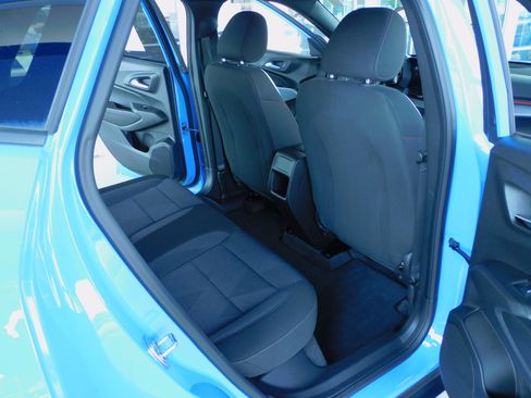 Used 2024 Chevrolet Trax RS image 18