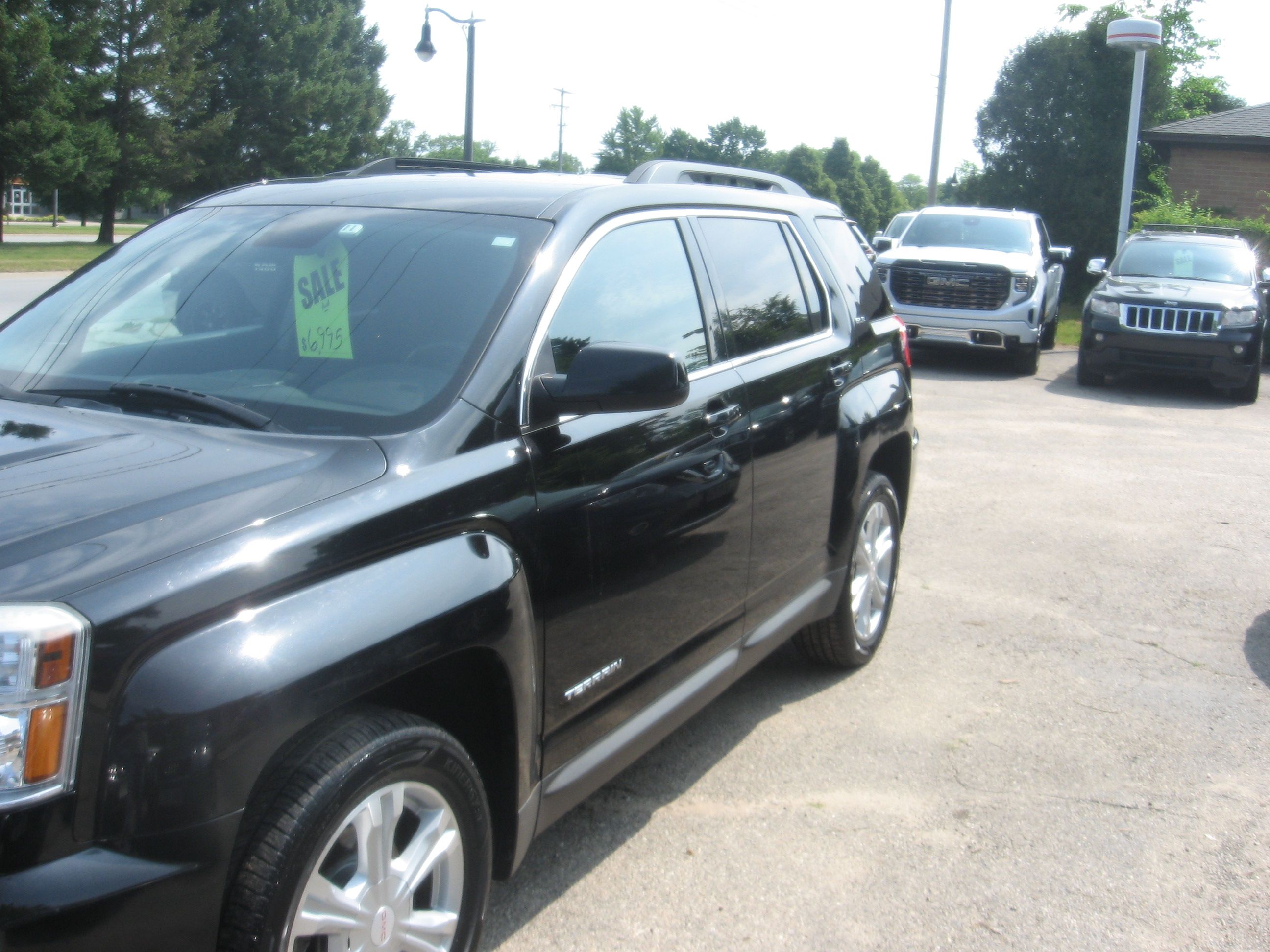 Used 2017 GMC Terrain AWD SLE w/ SLE-2 image 1