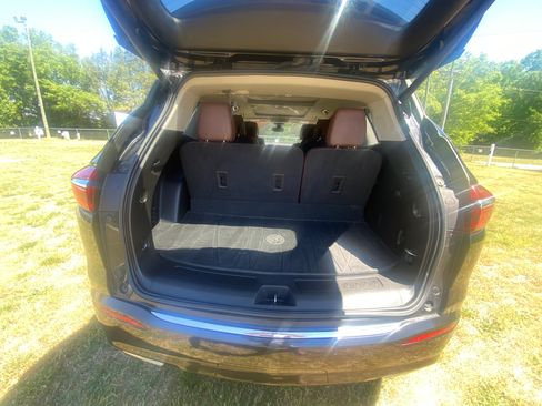 Used 2018 Buick Enclave Avenir image 7