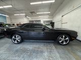 Used 2010 Dodge Challenger SE image 2