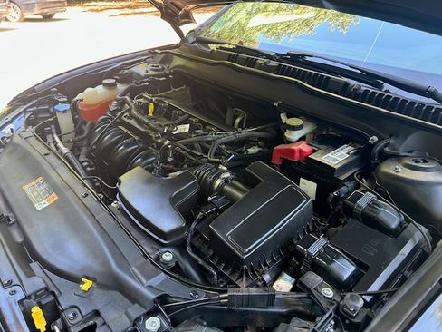 Used 2013 Ford Fusion SE FWD image 29