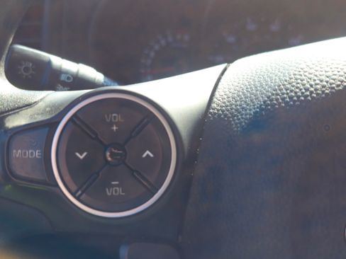 Used 2017 Kia Soul + image 31