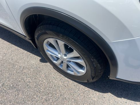 Used 2016 Nissan Rogue AWD image 14