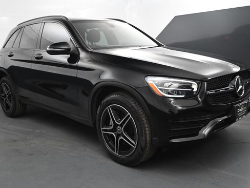 Used 2020 Mercedes-Benz GLC 300 image 7