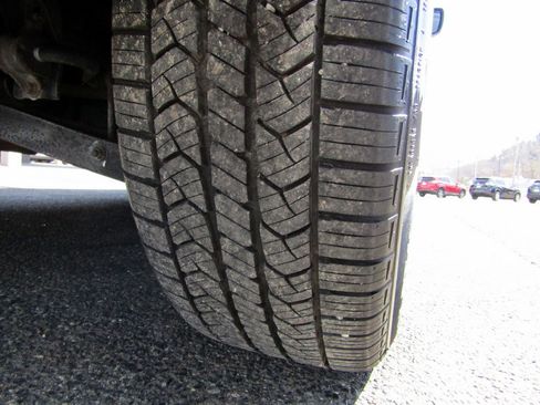 Used 2016 Subaru Forester 2.5i image 9