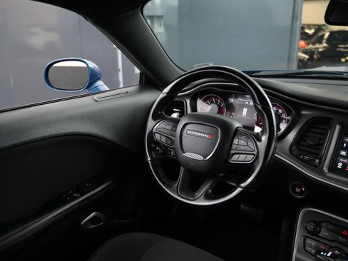 Used 2021 Dodge Challenger R/T image 27