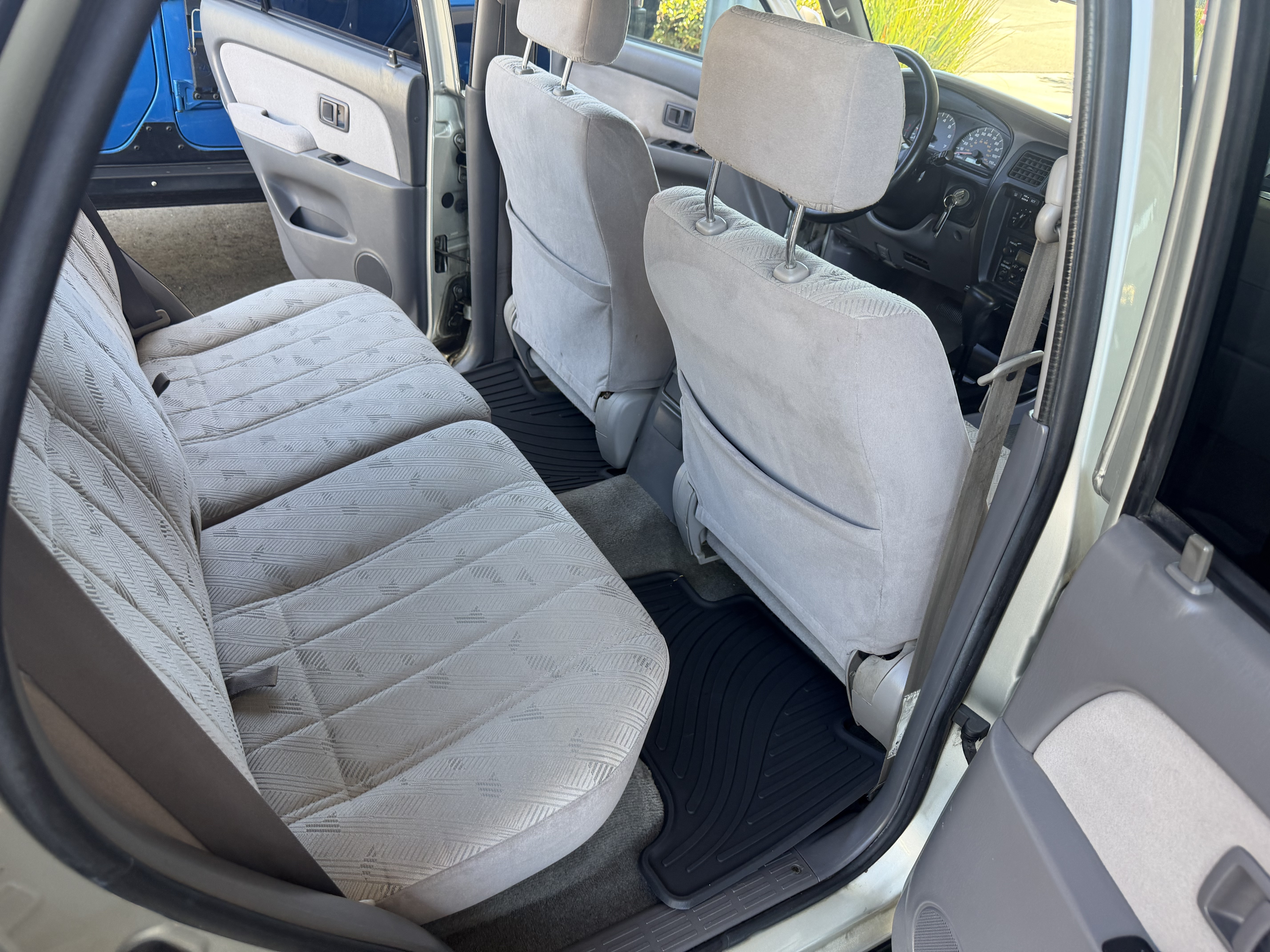 Used 2002 Toyota 4Runner 2WD SR5 image 30