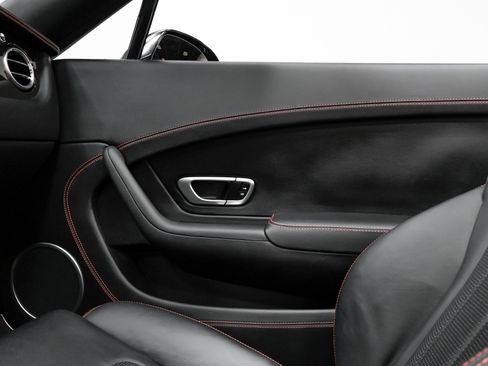Used 2013 Bentley Continental GTC image 34