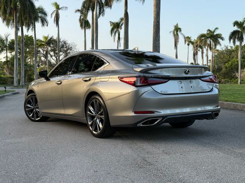 Used 2019 Lexus ES 350 F Sport FWD image 4