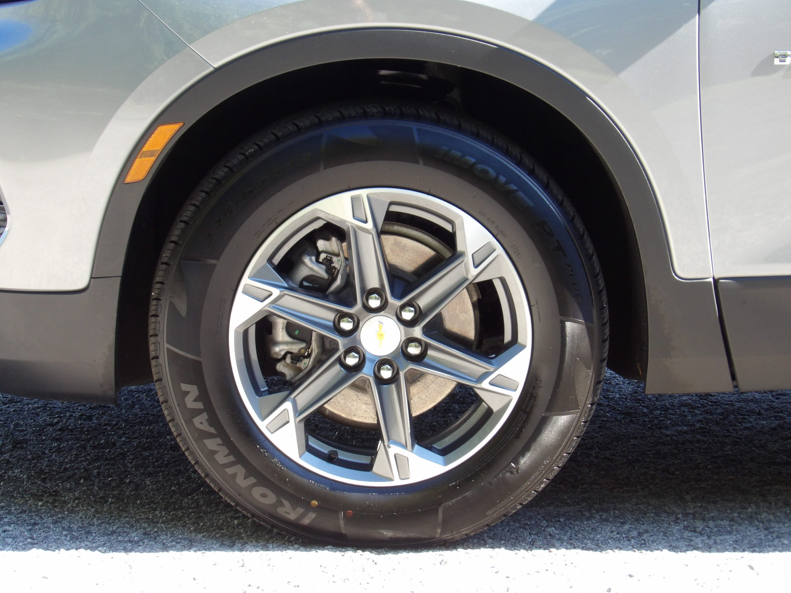 Used 2025 Chevrolet Blazer FWD LT w/ 2LT image 11