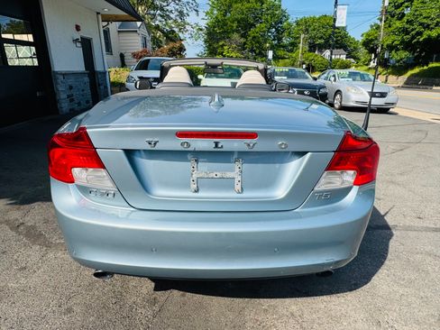 Used 2013 Volvo C70 T5 FWD image 4
