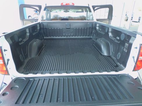 Used 2018 Chevrolet Silverado 1500 LT image 14