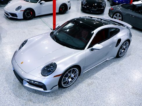 Used 2024 Porsche 911 Turbo S image 5