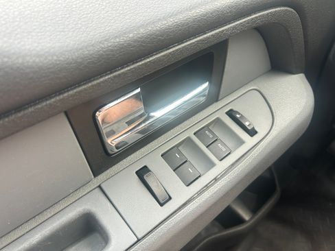 Used 2014 Ford F150 2WD SuperCrew image 10