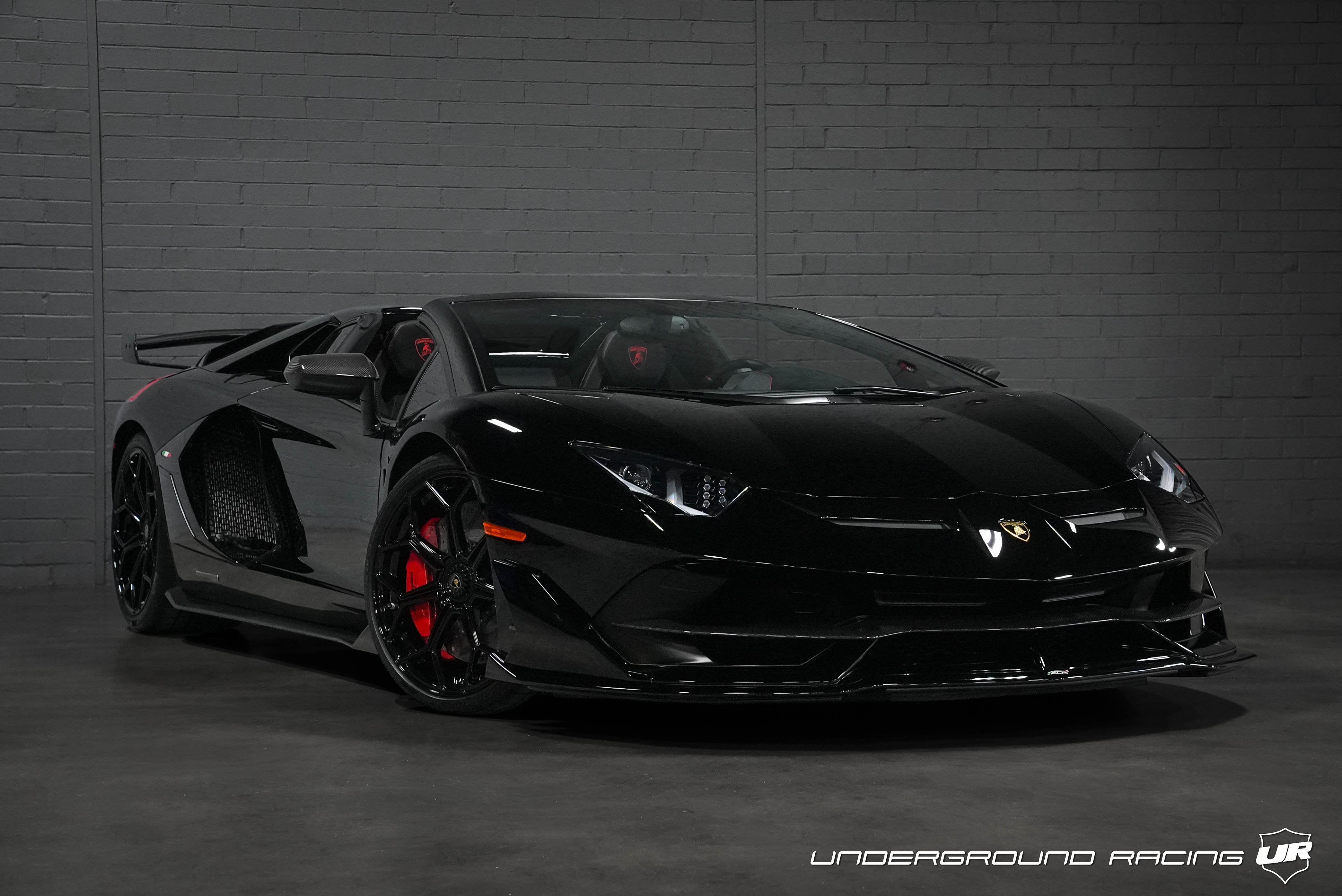 Used 2021 Lamborghini Aventador SVJ Roadster AWD/4WD image 15