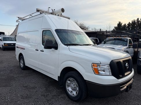 Used 2021 Nissan NV image 6