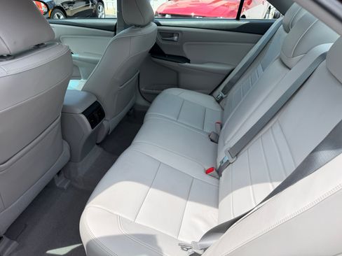 Used 2015 Toyota Camry XLE FWD image 15