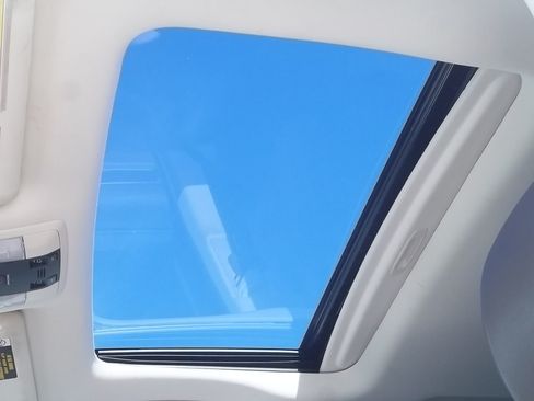 Used 2017 Lexus GX 460 Premium image 30