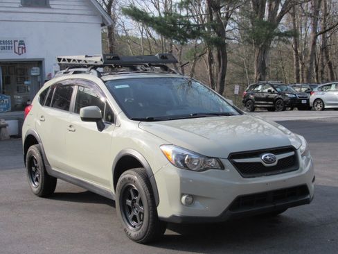 Used 2013 Subaru XV Crosstrek 2.0i Limited AWD/4WD image 11