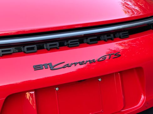Used 2024 Porsche 911 Carrera GTS RWD image 16