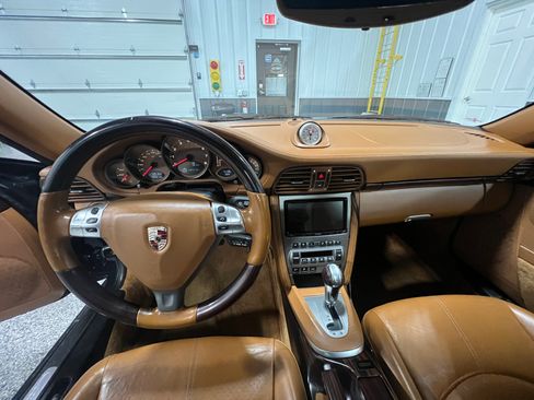 Used 2007 Porsche 911 Carrera 4S image 19