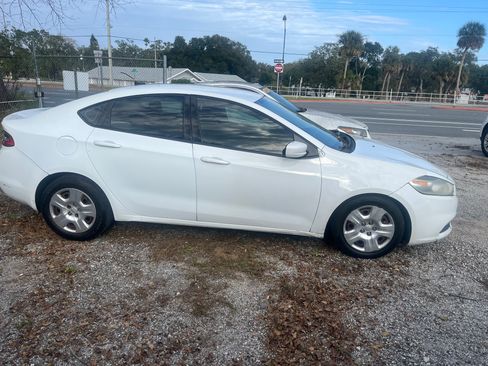 Used 2015 Dodge Dart SE image 2