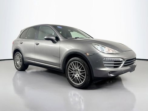 Used 2012 Porsche Cayenne image 3