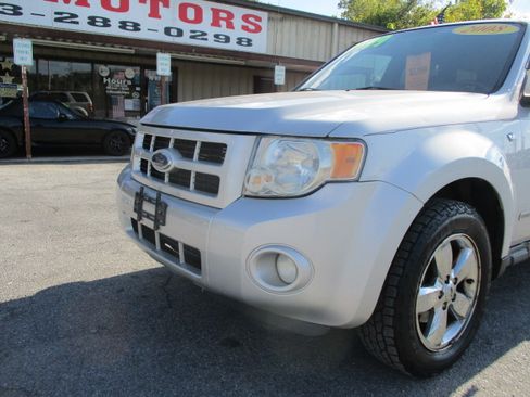 Used 2008 Ford Escape Limited image 10