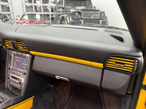 Used 2008 Porsche 911 Carrera 4 image 32