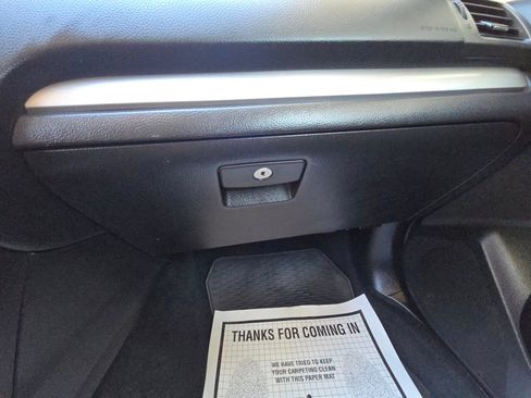 Used 2013 Subaru XV Crosstrek 2.0i Premium image 21