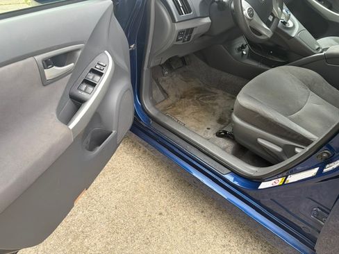 Used 2010 Toyota Prius II Hatchback 4D FWD image 10