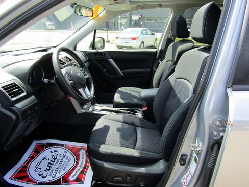 Used 2018 Subaru Forester 2.5i Premium image 15