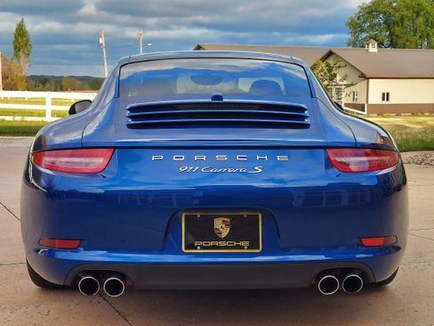 Used 2013 Porsche 911 Carrera S Coupe RWD image 18